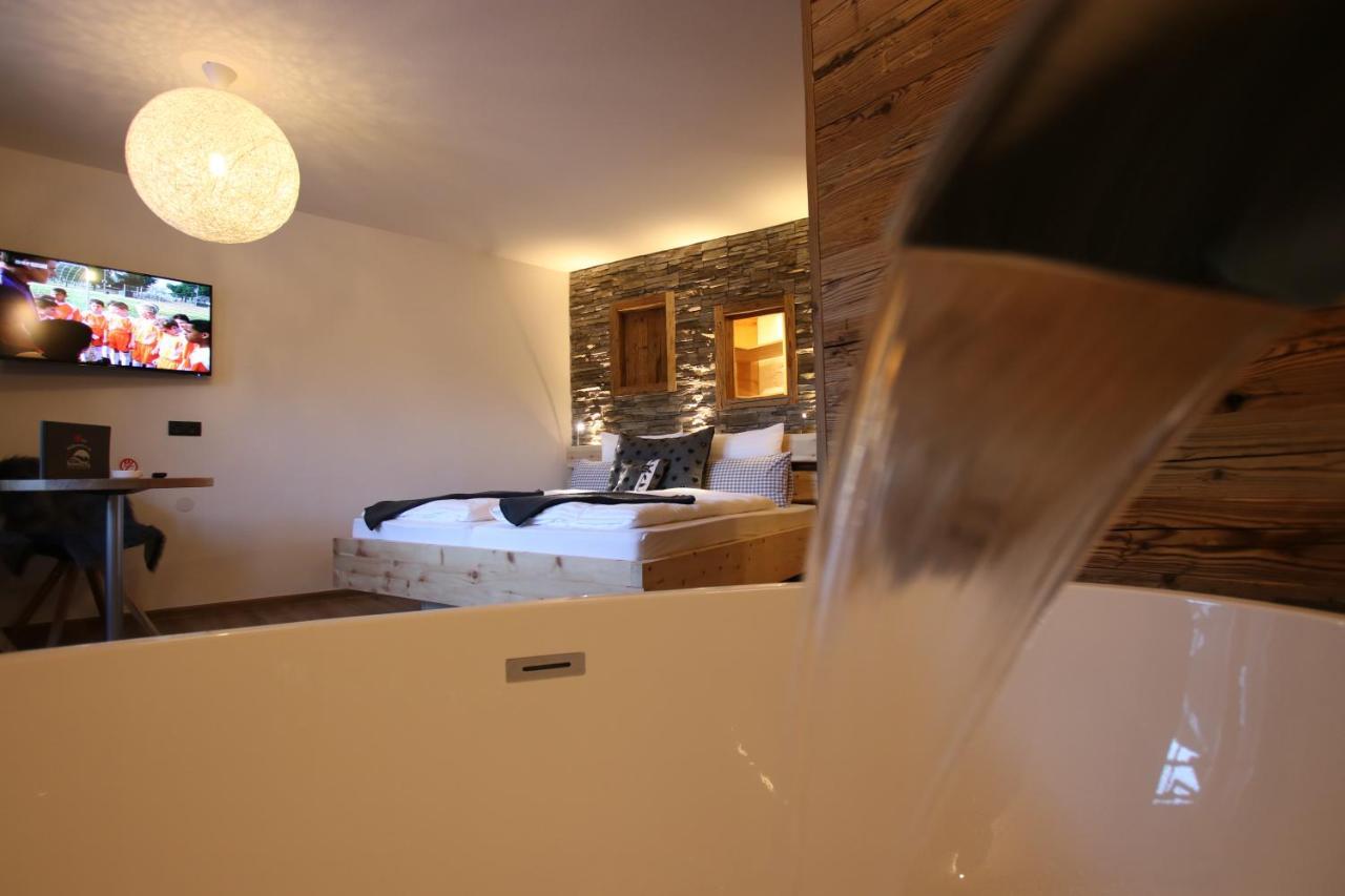 Hotel Sonnberg Saalbach-Hinterglemm Esterno foto